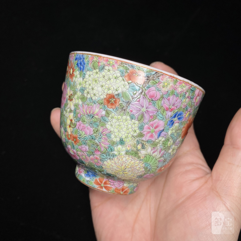 清嘉庆 粉彩百花不落地杯（一对） - 图5